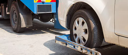 wheel lift towing in Portland, OR